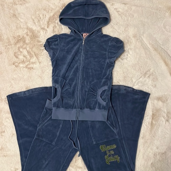 Juicy Couture Women's Terry Cloth Tracksuit ⭐️